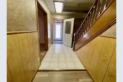 221 S Oakland Ave, Sharon, PA 16146 - Photo 5