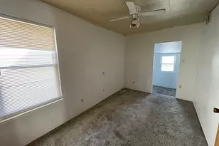 221 S Oakland Ave, Sharon, PA 16146 - Photo 25