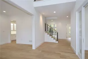 131 Birch Dr, Pine Township, PA 15090 - Photo 3