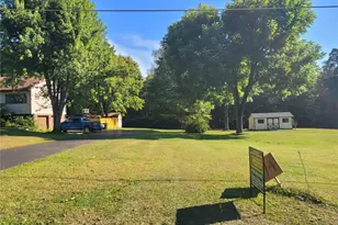 74 Daugherty Rd, Pine Township, PA 16127 - Photo 1