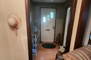 29 Pittsburgh Cir, Ellwood City, PA 16117 - Photo 11