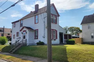 29 Pittsburgh Cir, Ellwood City, PA 16117 - Photo 3