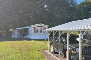 1529 Lee Ln, Grove City Boro, PA 16127 - Photo 5