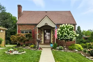 30 Colecrest St, Collier Township, PA 15106 - Photo 1