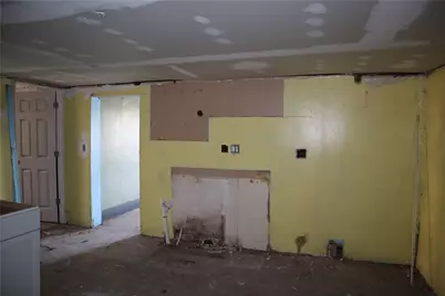 114 E Church Ave, Masontown, PA 15461 - Photo 25