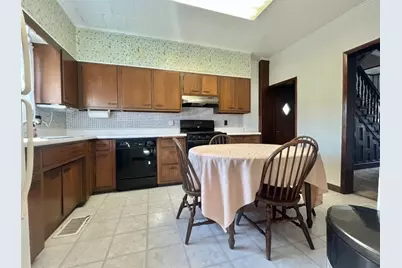 539 Pine St, Mt Pleasant Boro, PA 15666 - Photo 7