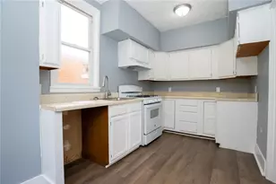 2924 Glendale, Pittsburgh, PA 15227 - Photo 9