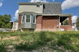 844 Gearing Ave, Pittsburgh, PA 15210 - Photo 3