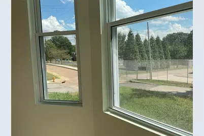 844 Gearing Ave, Pittsburgh, PA 15210 - Photo 9