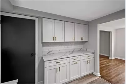 2445 Edgebrook Ave, Pittsburgh, PA 15226 - Photo 5