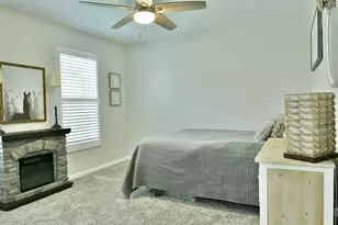 290 Shady Glen Dr, Moon/Crescent Twp, PA 15108 - Photo 21