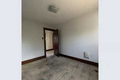 3009 State St, White Oak, PA 15131 - Photo 17