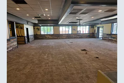 200 Sheffield Dr, Delmont, PA 15626 - Photo 9