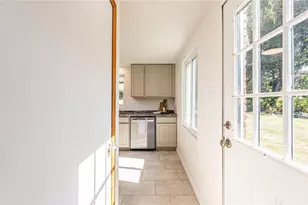 1227 Clifton Rd, Bethel Park, PA 15102 - Photo 33