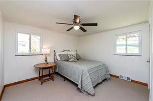 1227 Clifton Rd, Bethel Park, PA 15102 - Photo 21