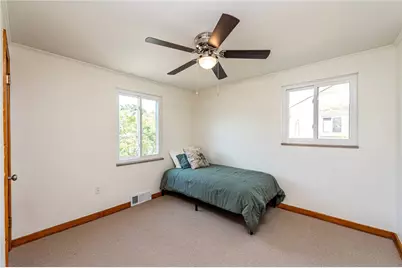 1227 Clifton Rd, Bethel Park, PA 15102 - Photo 23