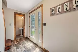 21 Andrews Ave, Derry Township, PA 15671 - Photo 3