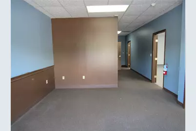 3208 Lebanon Church Rd, West Mifflin, PA 15122 - Photo 13