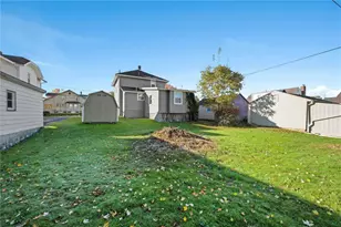 1007 Leslie St, Sharon, PA 16146 - Photo 25