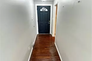 5534 Pocusset St, Pittsburgh, PA 15217 - Photo 7