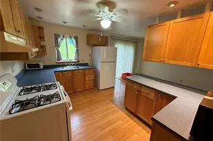 5421 Brightwood Rd, Bethel Park, PA 15102 - Photo 9