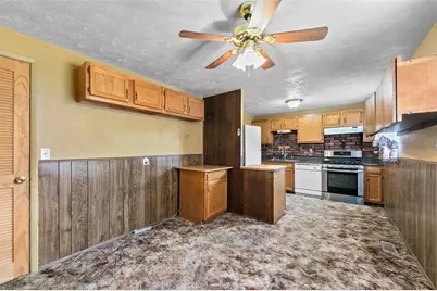 1974 Tara Dr, North Huntingdon, PA 15642 - Photo 11