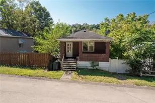 732 Valley St, Oakmont, PA 15139 - Photo 1