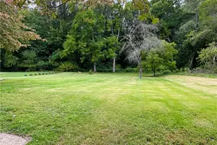 1810 Tony St, Shenango Township, PA 16101 - Photo 25