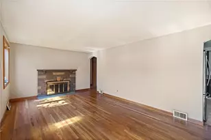 2075 Borland, Scott Township, PA 15243 - Photo 7