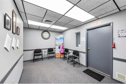 3417 Universal Rd, Pittsburgh, PA 15235 - Photo 9