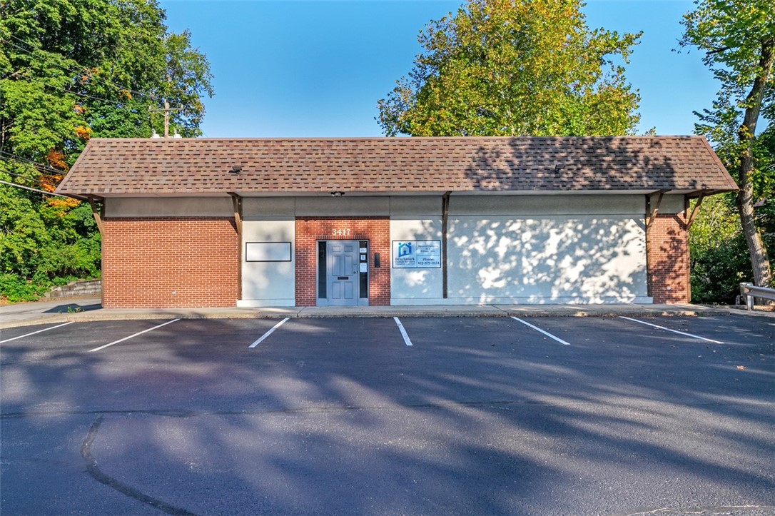 3417 Universal Rd, Pittsburgh, PA 15235 - MLS 1720840 - Coldwell Banker