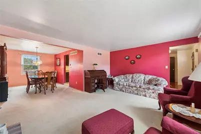 339 Willow Hedge Drive, Monroeville, PA 15146 - Photo 9