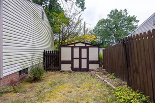 1613 Shawmut Dr, Pittsburgh, PA 15116 - Photo 29