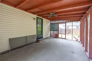 1613 Shawmut Dr, Pittsburgh, PA 15116 - Photo 27