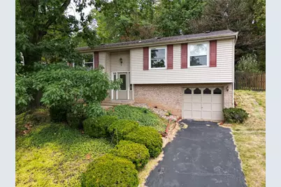 1613 Shawmut Dr, Pittsburgh, PA 15116 - Photo 1