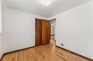 410 Marshall Dr, McKeesport, PA 15132 - Photo 17