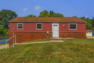 505 3rd St, Oakdale, PA 15071 - Photo 1