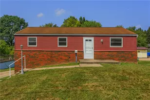 505 3rd St, Oakdale, PA 15071 - Photo 1