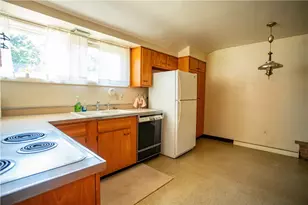 104 Appletree Dr, Brighton Township, PA 15009 - Photo 5