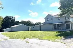 2211 Gilmore St, South New Castle Boro, PA 16102 - Photo 1