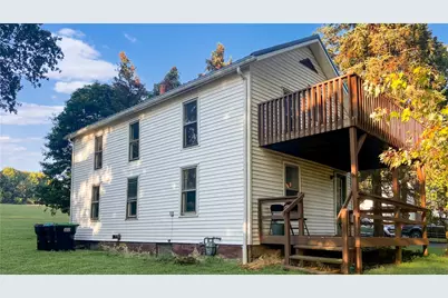 97 Minnick Dr, Hermitage, PA 16148 - Photo 3