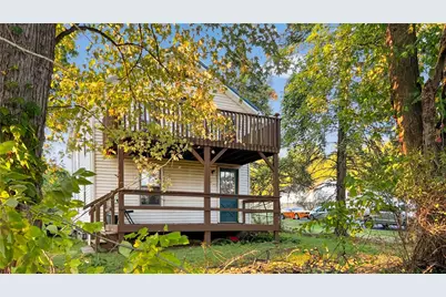 97 Minnick Dr, Hermitage, PA 16148 - Photo 1