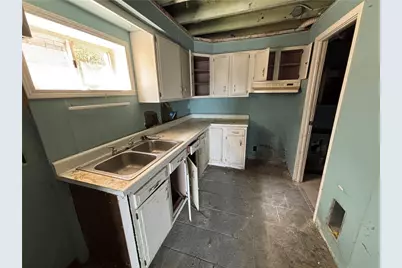 112 W 13th Ave, Tarentum, PA 15084 - Photo 9