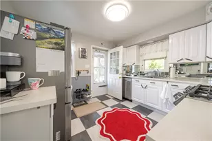 67 Ridge Rd, Pittsburgh, PA 15221 - Photo 9