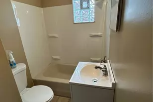 1406 Maryland Ave, West Mifflin, PA 15122 - Photo 7