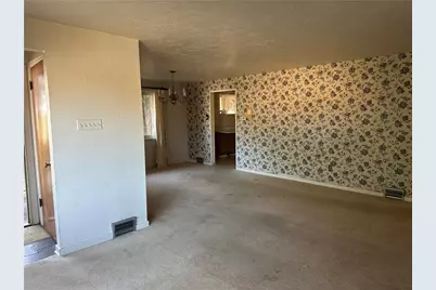 104 Windvale Dr, Pittsburgh, PA 15236 - Photo 3