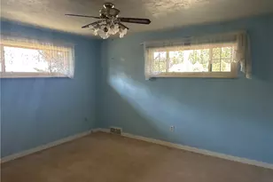 104 Windvale Dr, Pittsburgh, PA 15236 - Photo 9