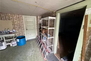 1421 Sheridan Ave, Brownsville, PA 15417 - Photo 27