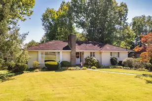 2301 Berkshire Dr, Pittsburgh, PA 15241 - Photo 1