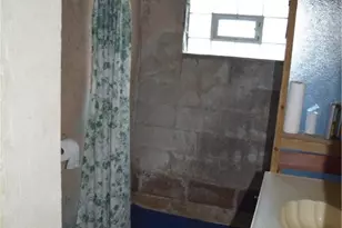 1137 Connellsville Rd, Washington Township, PA 15438 - Photo 29